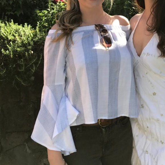 SEEK for LF off the shoulder blouse - Picture 2 of 2